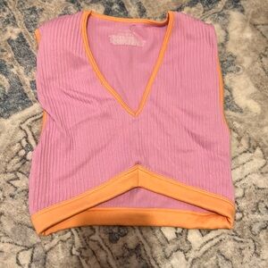 No boundaries crop top